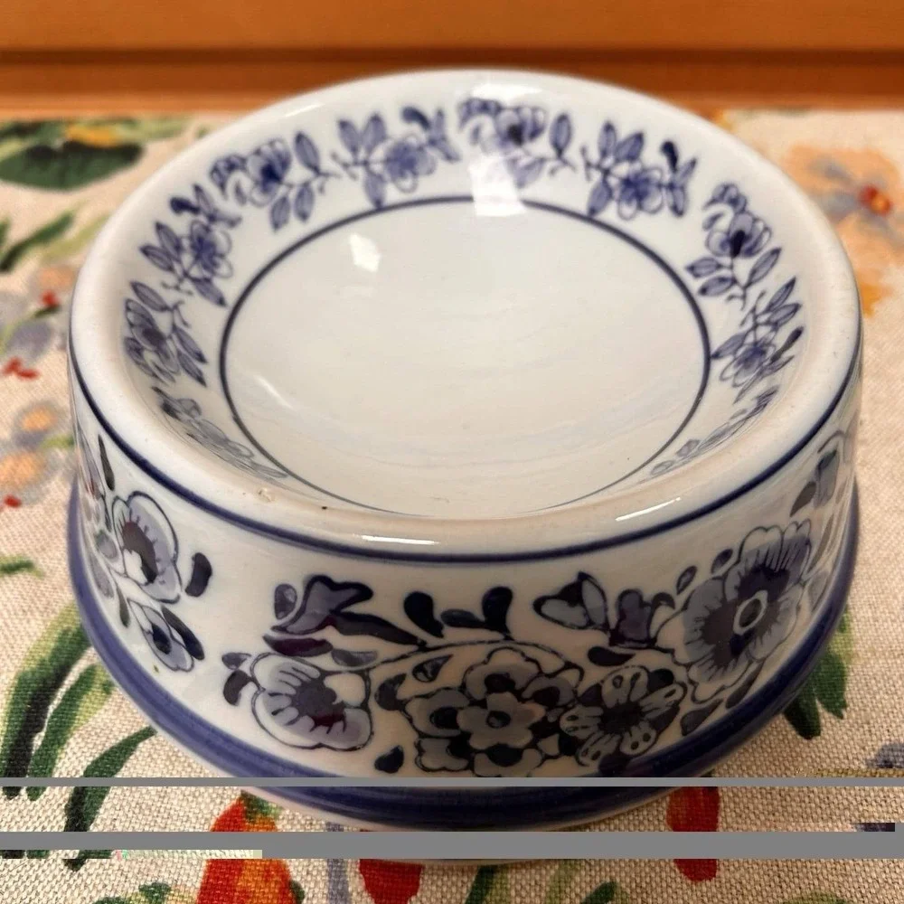 VTG Blue/White Chinoiserie Ceramic Cat Small Dog Pet Food Bowl Dish Grandma Chic